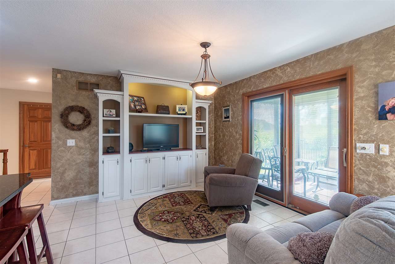 207 Hunters Ridge Auburn, IN 46706 - Photo 10 of 36 Gallery Image 10