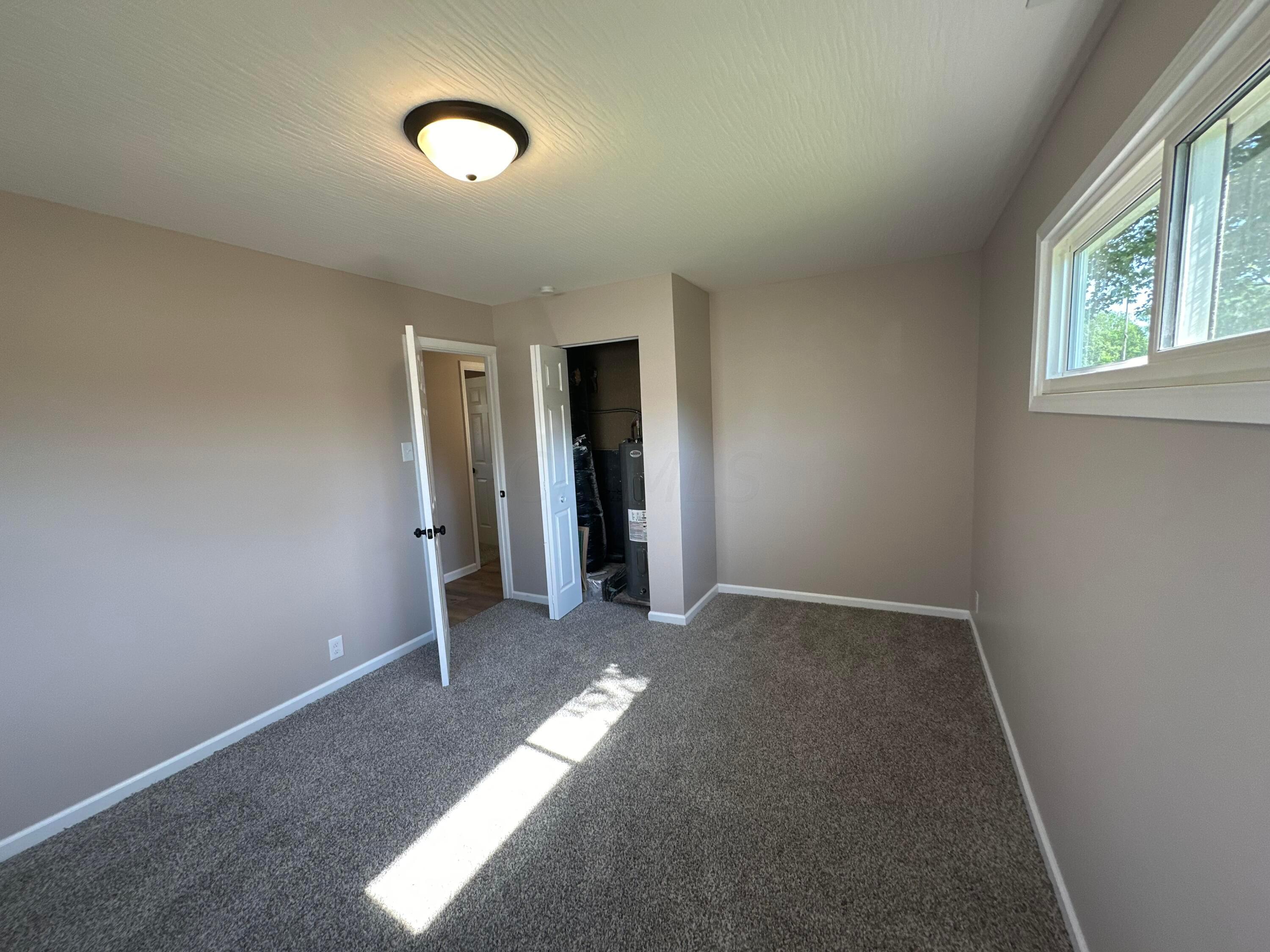 981 James Road Lancaster, OH 43130 - Photo 17 of 23 Bedroom