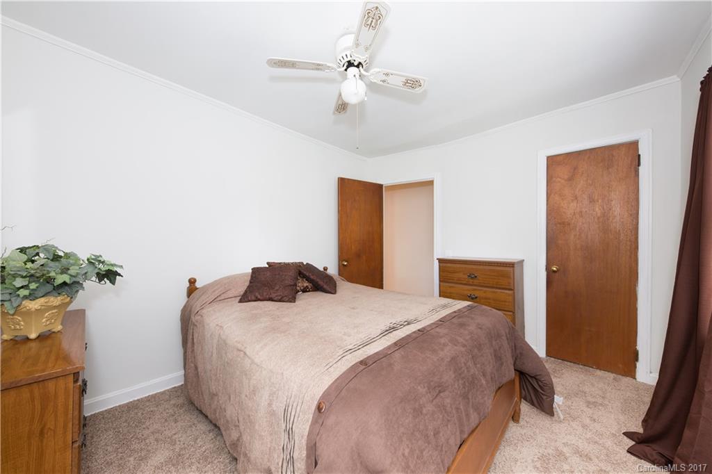 1893 Hopewell Road Rock Hill, SC 29730 - Photo 17 of 24 Gallery Image 17