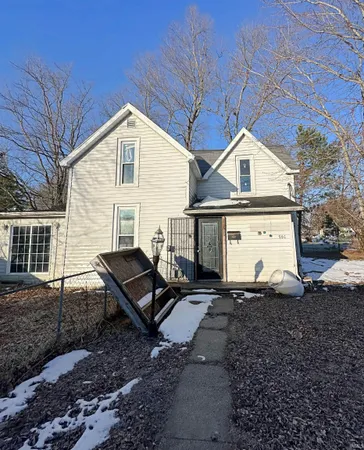 $120,000 | 701 Park Street, Loogootee, IN 47553