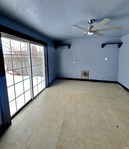 $120,000 | 701 Park Street, Loogootee, IN 47553