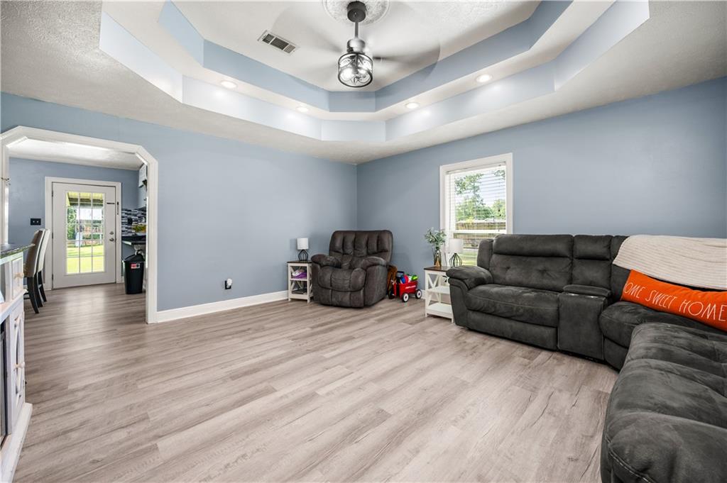 31 East R Slay Road Deville, LA 71328 - Photo 5 of 36 Gallery Image 5