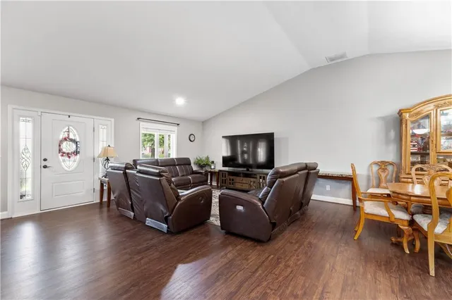 $279,999 | 12590 East Osage Nation Road, Nevada, MO 64772