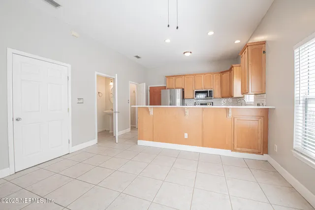 $3,000 | 821 6th Avenue South, Jacksonville Beach, FL 32250