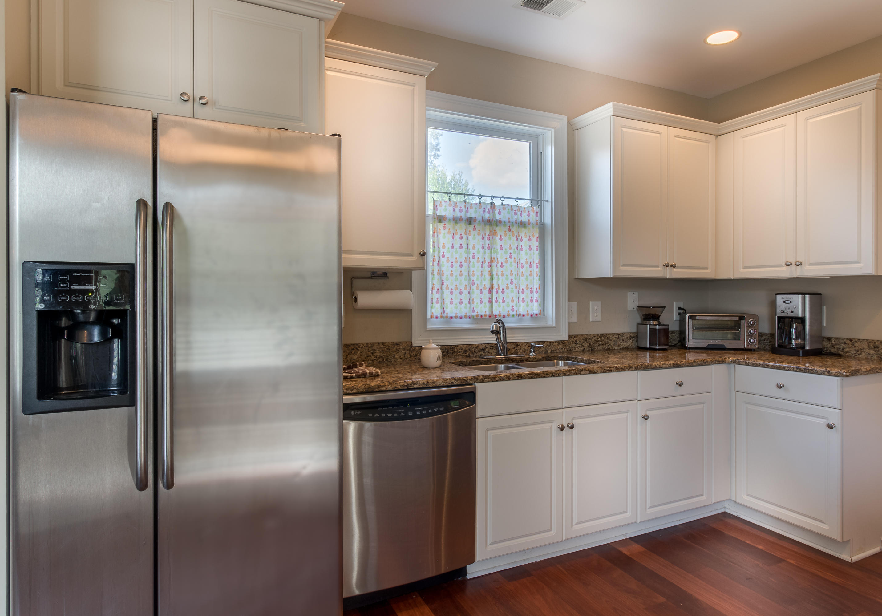 590 Rutledge Avenue, Unit C Charleston, SC 29403 - Photo 13 of 23 12--FULL
