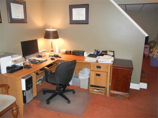 81 Clark Road Sturbridge, MA 01518 - Photo 18 of 21 a workspace with furniture and lamp