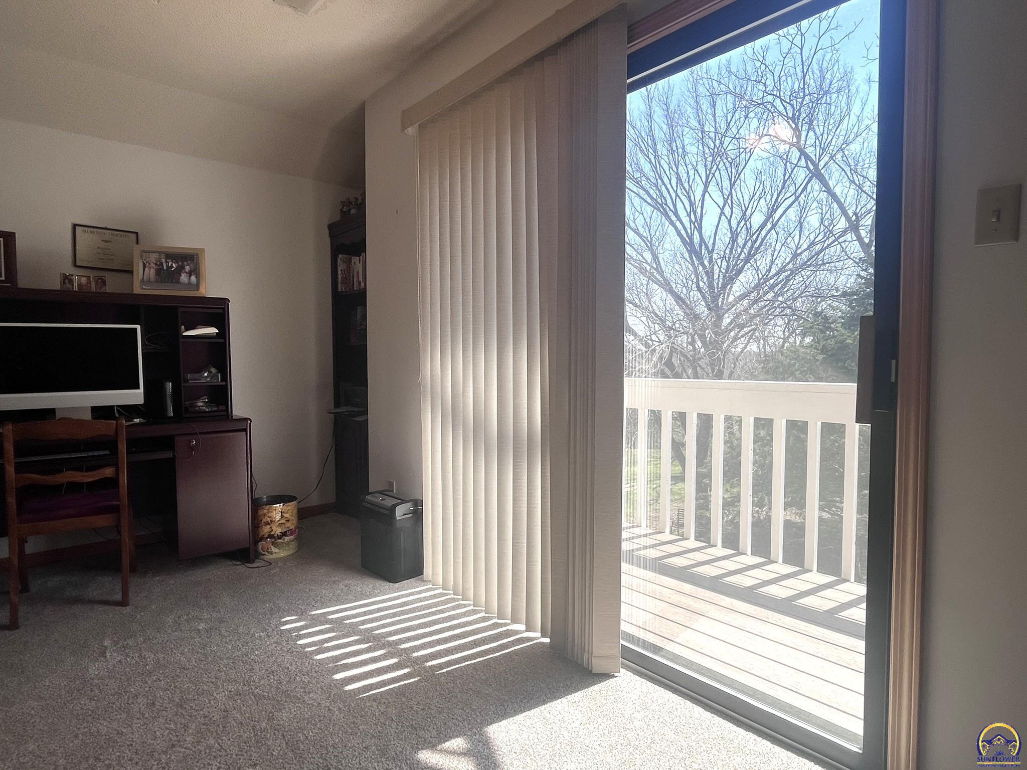 6024 Southeast Stubbs Road Tecumseh, KS 66542 - Photo 15 of 38