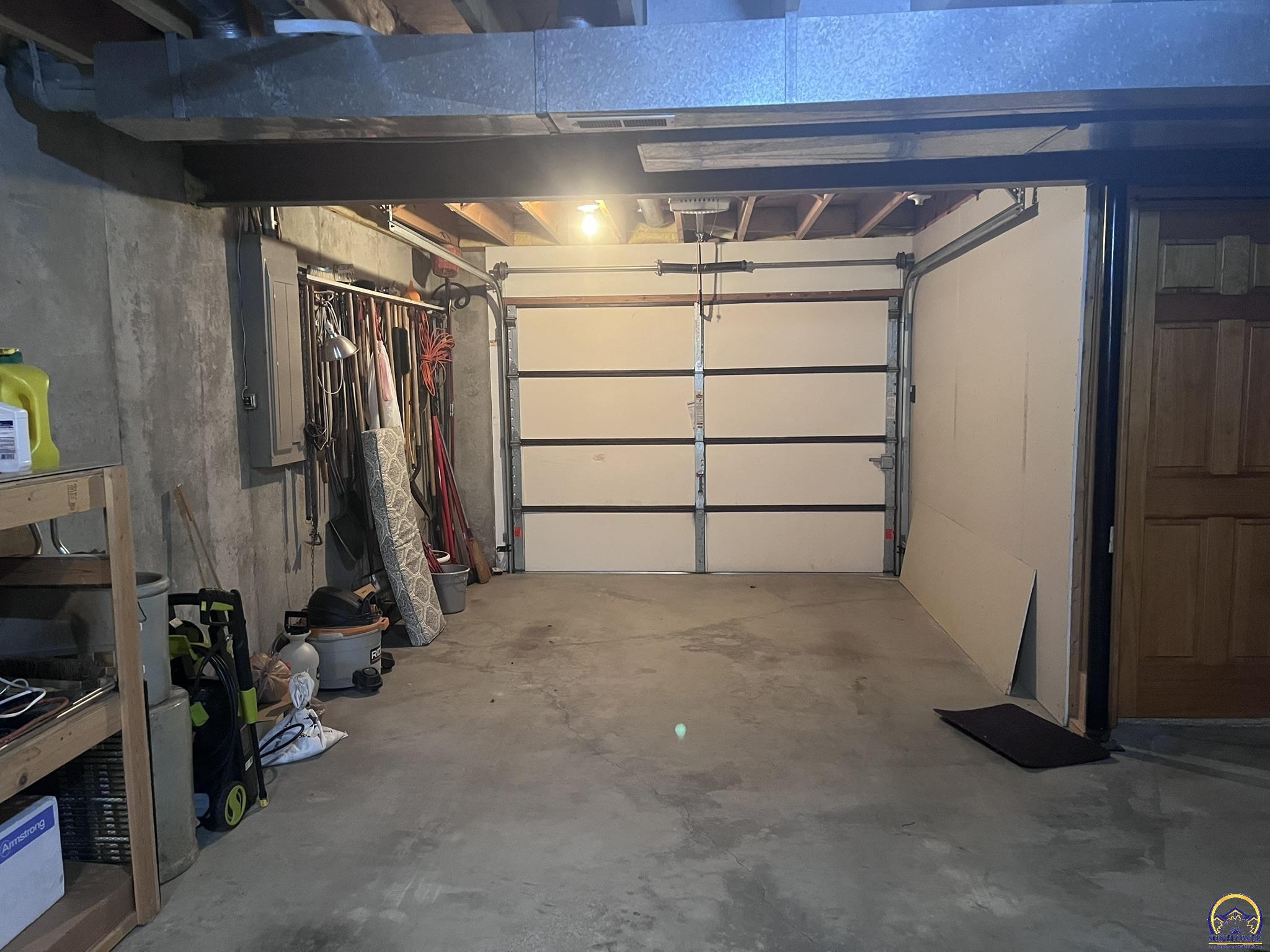 6024 Southeast Stubbs Road Tecumseh, KS 66542 - Photo 25 of 38