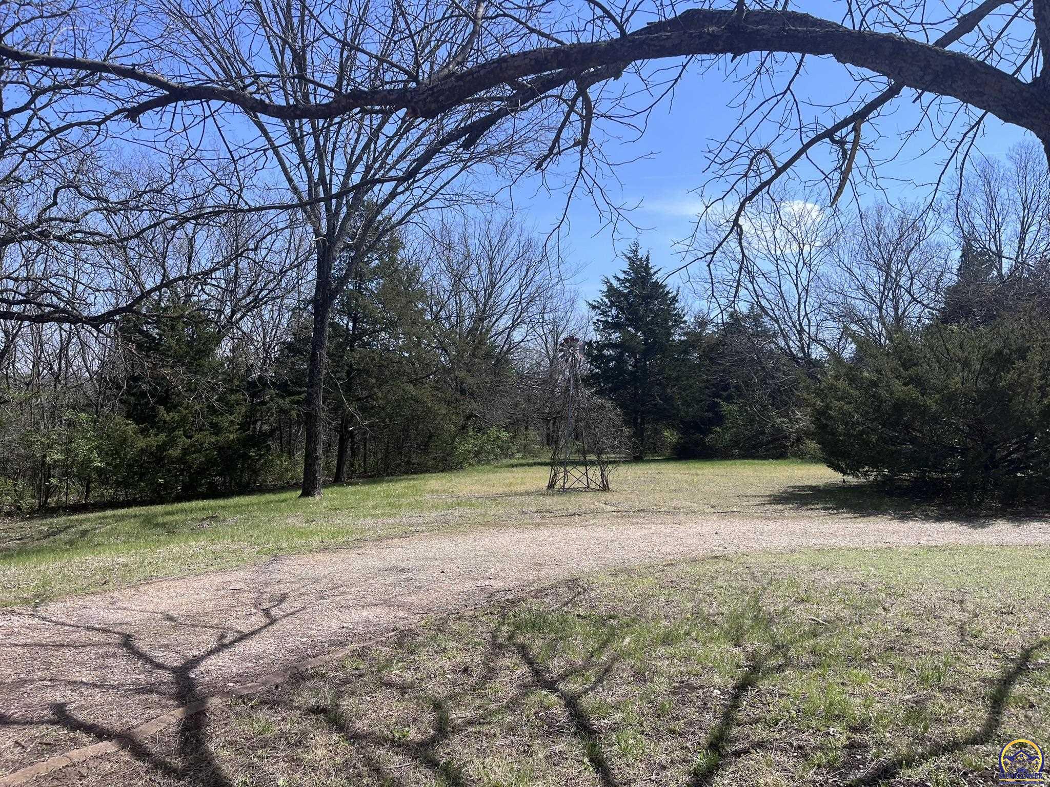 6024 Southeast Stubbs Road Tecumseh, KS 66542 - Photo 34 of 38