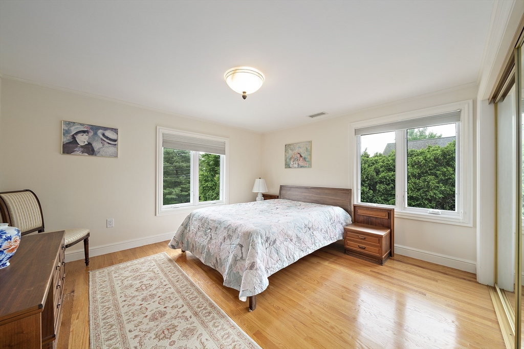 73 Countryside Road Newton, MA 02459 - Photo 22 of 42