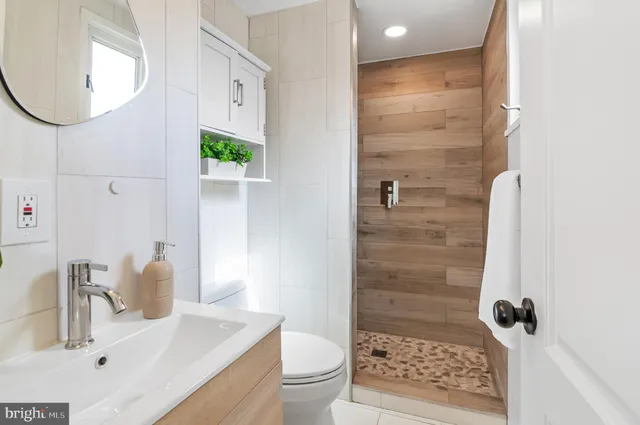 $399,900 | 3312 Bonnie Road, Baltimore, MD 21208