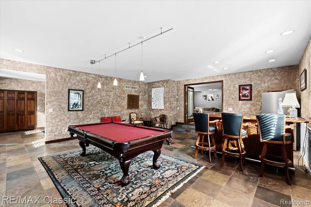2345 East Commerce Road Milford, MI 48381 - Photo 40 of 77