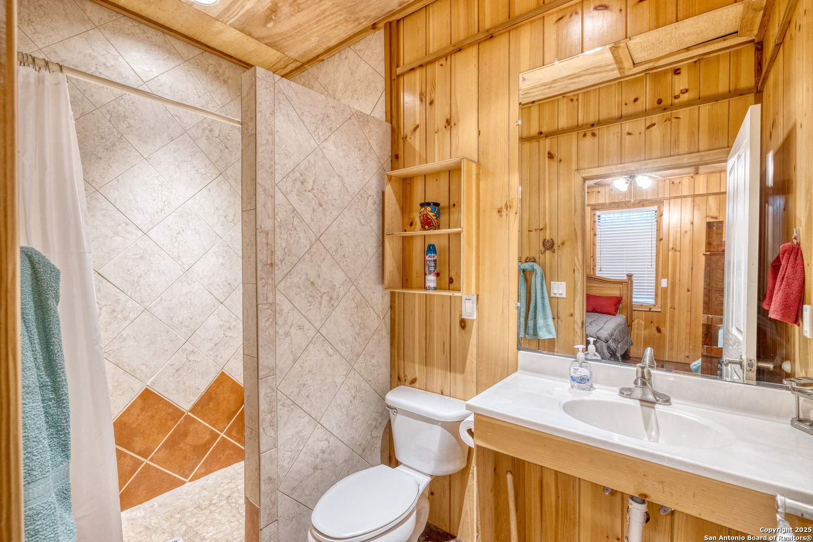 387 Madrone Loop Concan, TX 78838 - Photo 12 of 21