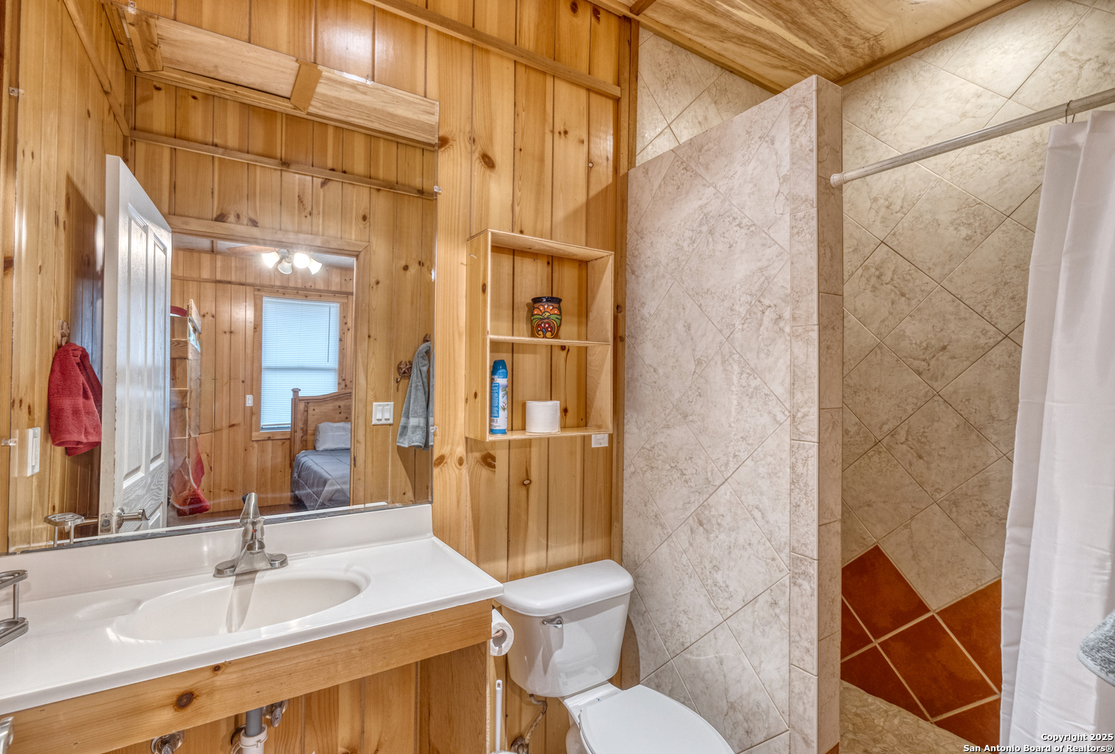 387 Madrone Loop Concan, TX 78838 - Photo 14 of 21