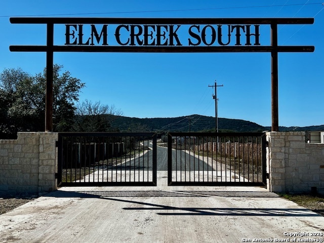 387 Madrone Loop Concan, TX 78838 - Photo 2 of 21