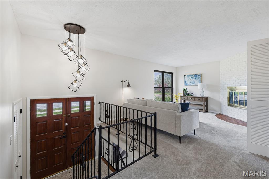 4444 Mattis Road St. Louis, MO 63128 - Photo 5 of 38 Gallery Image 5