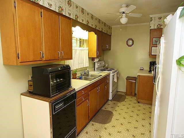 518 Morreene Road Durham, NC 27705 - Photo 3 of 9 Gallery Image 3