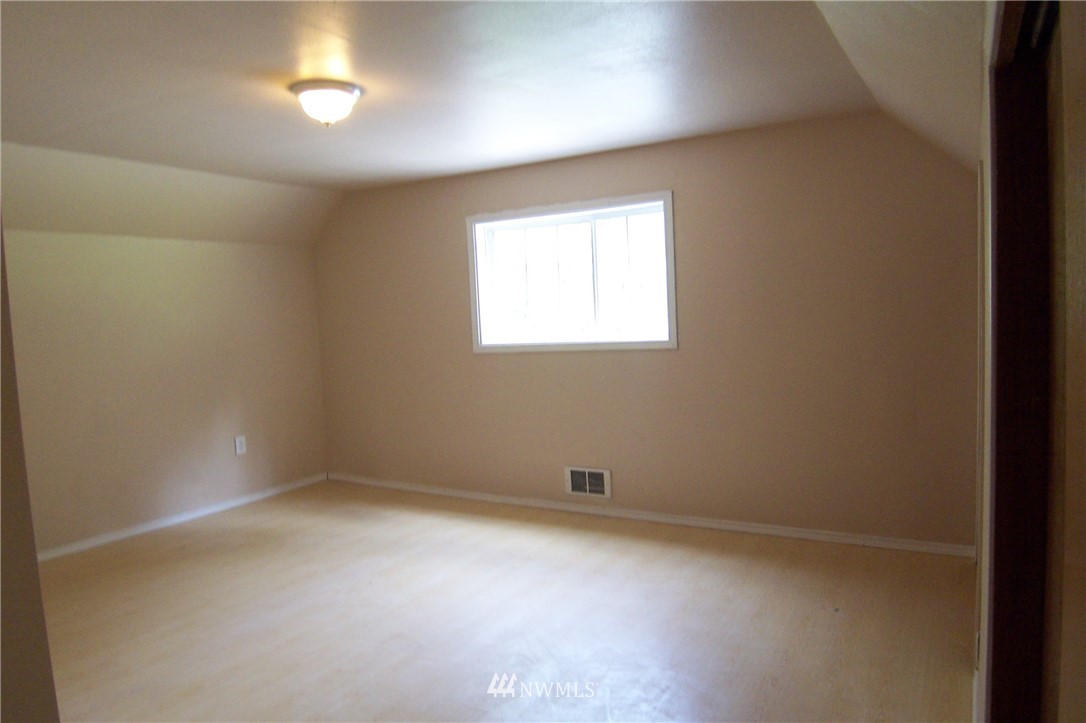 2823 Anderson Hill Road Southwest Port Orchard, WA 98367 - Photo 12 of 22 Gallery Image 12