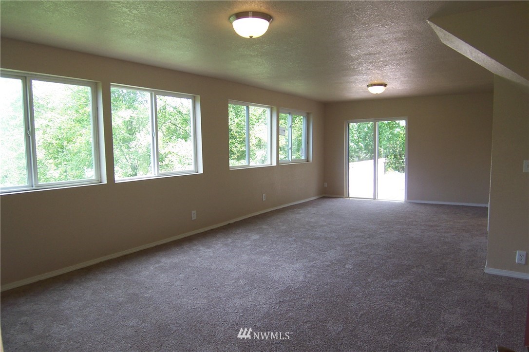 2823 Anderson Hill Road Southwest Port Orchard, WA 98367 - Photo 8 of 22 Gallery Image 8