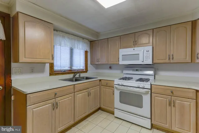 $143,500 | 925 West Clara Street, Houtzdale, PA 16651