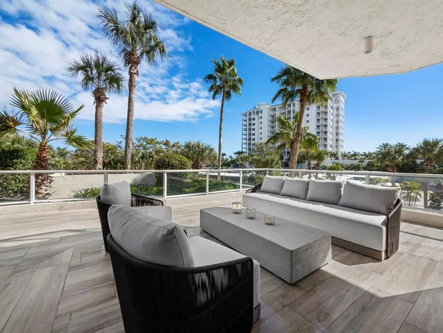 $2,300,000 | 1800 Benjamin Franklin Drive, Unit A102, Sarasota, FL 34236