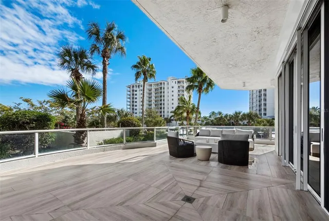 $2,300,000 | 1800 Benjamin Franklin Drive, Unit A102, Sarasota, FL 34236