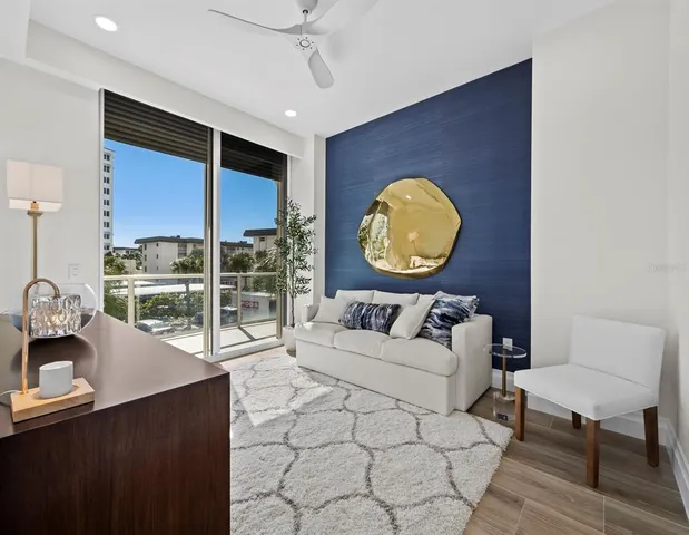 $2,300,000 | 1800 Benjamin Franklin Drive, Unit A102, Sarasota, FL 34236