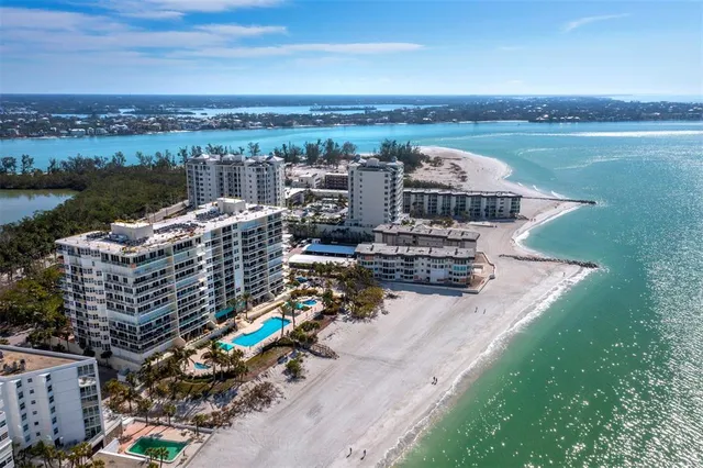 $2,300,000 | 1800 Benjamin Franklin Drive, Unit A102, Sarasota, FL 34236