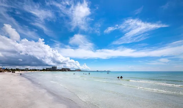 $2,300,000 | 1800 Benjamin Franklin Drive, Unit A102, Sarasota, FL 34236