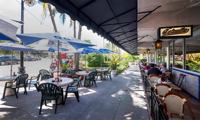 $2,300,000 | 1800 Benjamin Franklin Drive, Unit A102, Sarasota, FL 34236