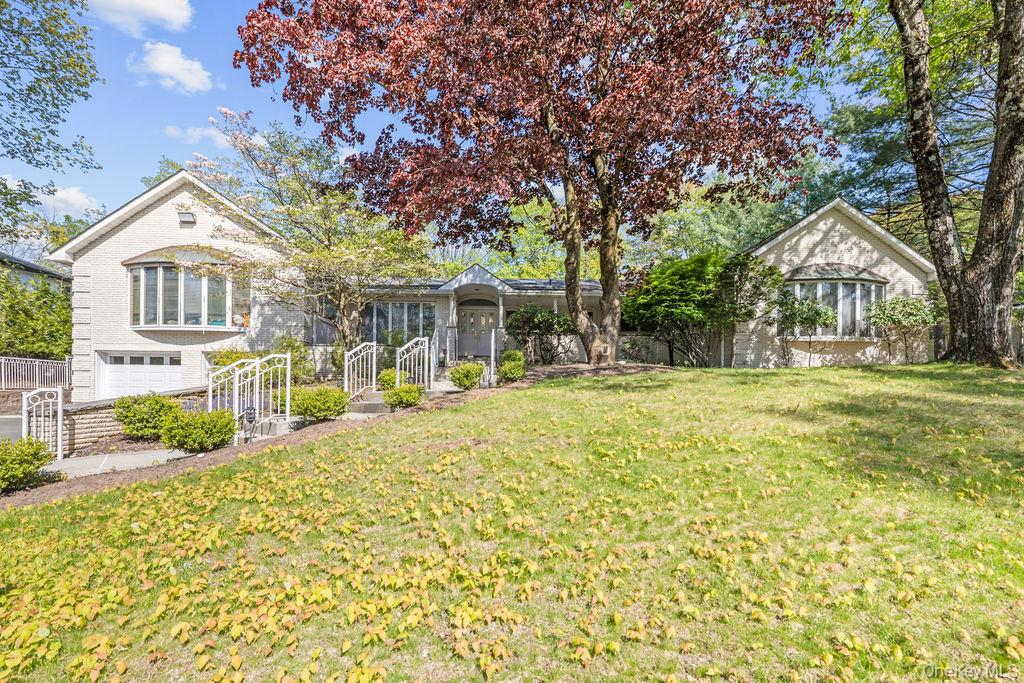 10 Elyise Road Monsey, NY 10952 - Photo 2 of 40 a front view of a house with a yard