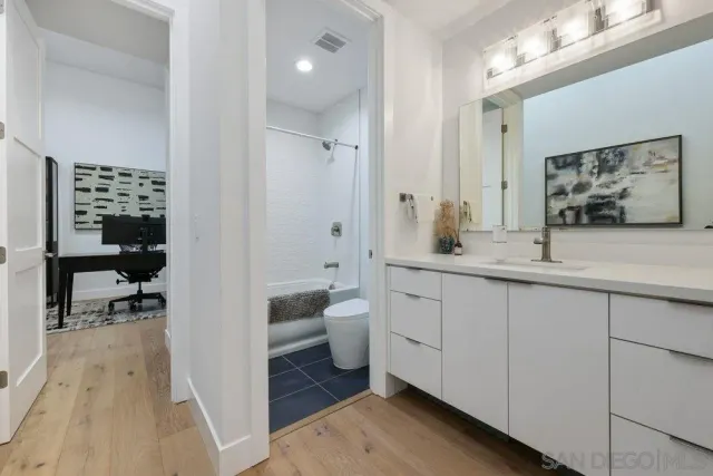 $3,199,000 | 4545 Newport Avenue, San Diego, CA 92107