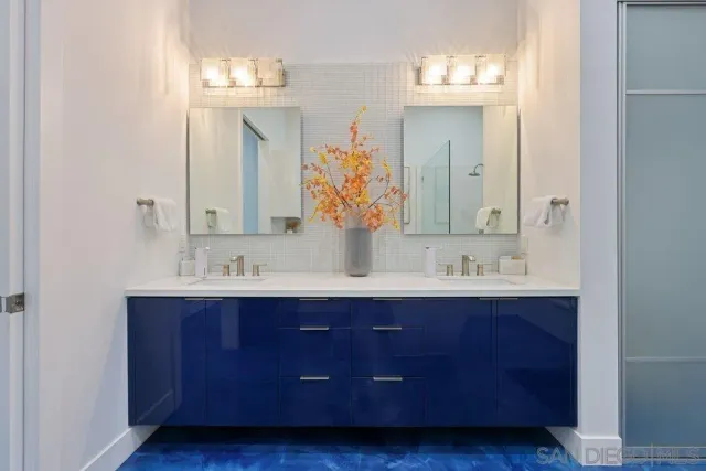 $3,199,000 | 4545 Newport Avenue, San Diego, CA 92107