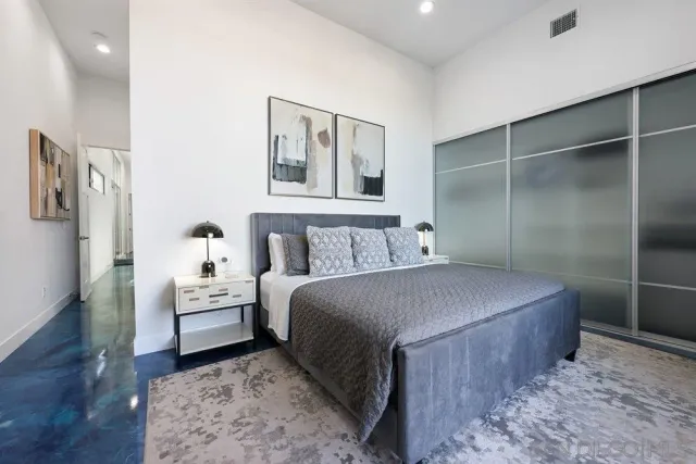 $3,199,000 | 4545 Newport Avenue, San Diego, CA 92107