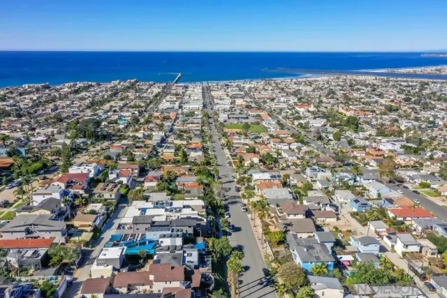 $3,199,000 | 4545 Newport Avenue, San Diego, CA 92107