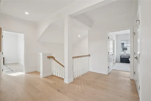 $1,899,000 | 4 Lookout Lane, Portsmouth, RI 02871