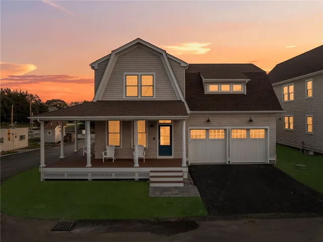 $1,899,000 | 4 Lookout Lane, Portsmouth, RI 02871