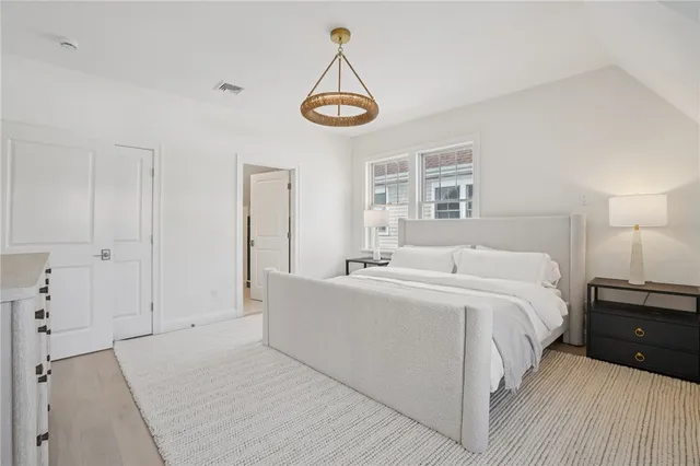 $1,899,000 | 4 Lookout Lane, Portsmouth, RI 02871