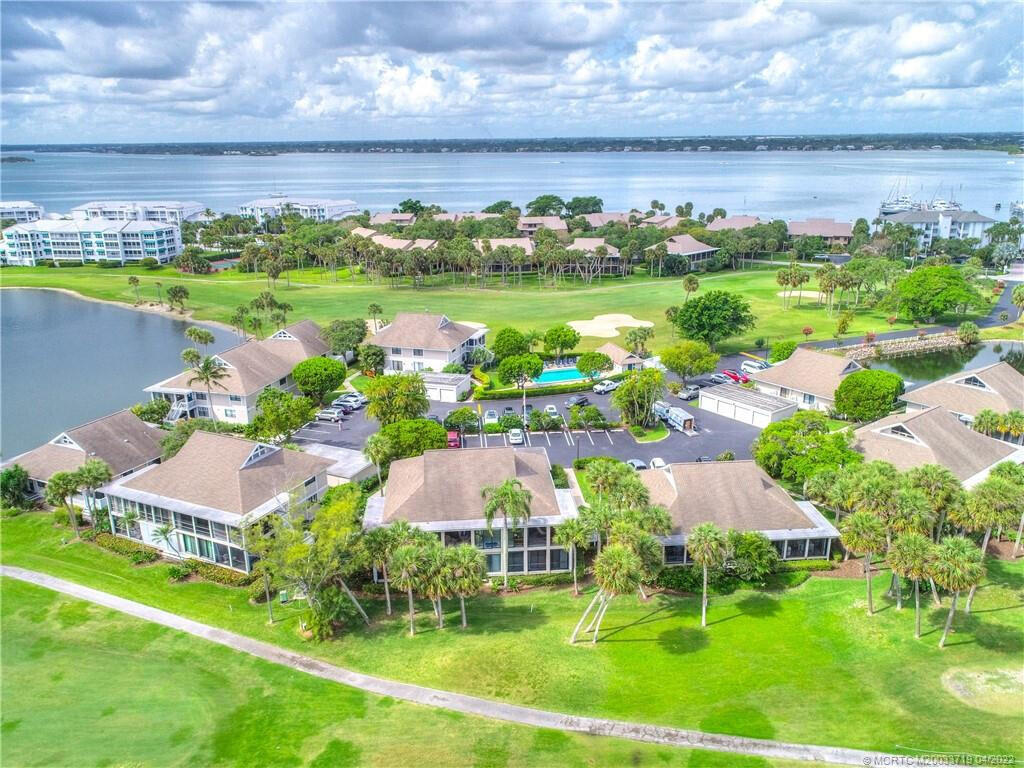 318 Golfview Circle Stuart, FL 34996 - Photo 4 of 39 a view of a city