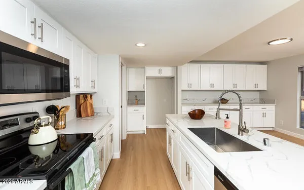 $479,900 | 974 Sotol Loop, Miami, AZ 85539