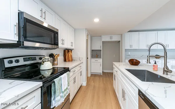 $479,900 | 974 Sotol Loop, Miami, AZ 85539