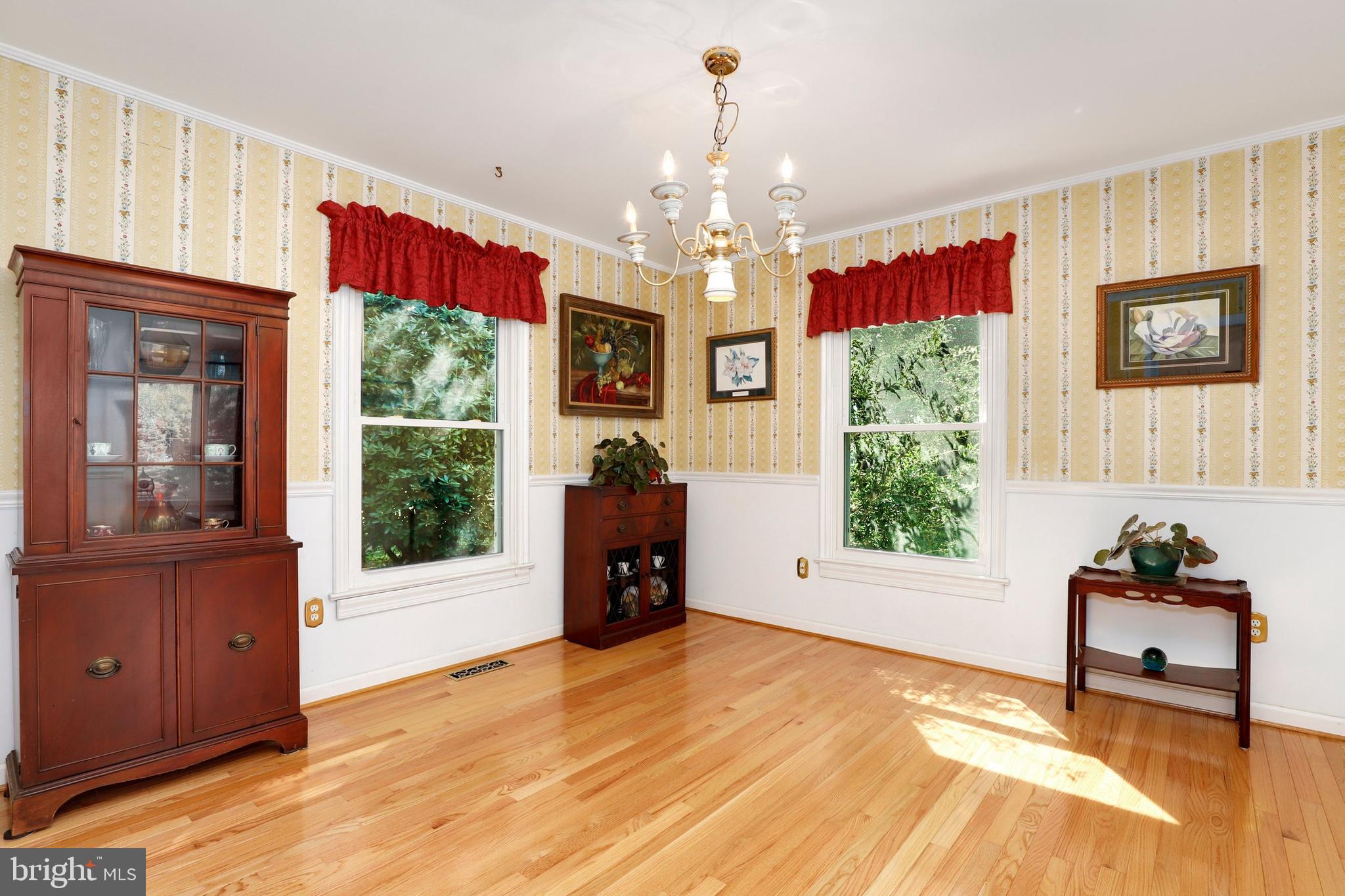 5797 Georgetown Road Broad Run, VA 20137 - Photo 6 of 30 Gallery Image 6