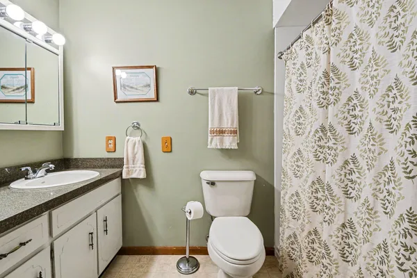 $95,000 | 528 Leisure Acres Street, Sparta, MI 49345