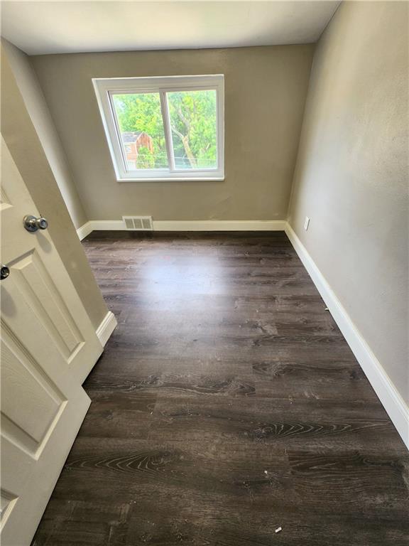 449 Idlewood Road Pittsburgh, PA 15235 - Photo 6 of 6
