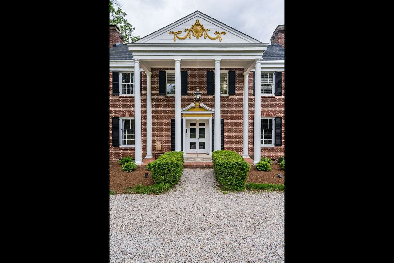 2840 Exeter Circle Raleigh, NC 27608 - Photo 3 of 3 Photo 3