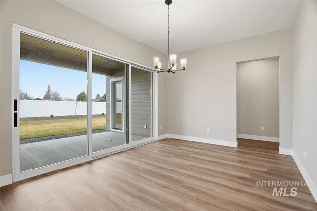 $799,990 | 883 North Falling Water Way, Eagle, ID 83616