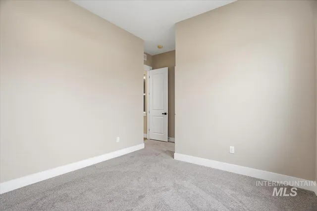 $799,990 | 883 North Falling Water Way, Eagle, ID 83616