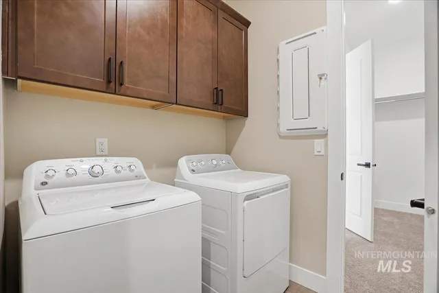 $799,990 | 883 North Falling Water Way, Eagle, ID 83616