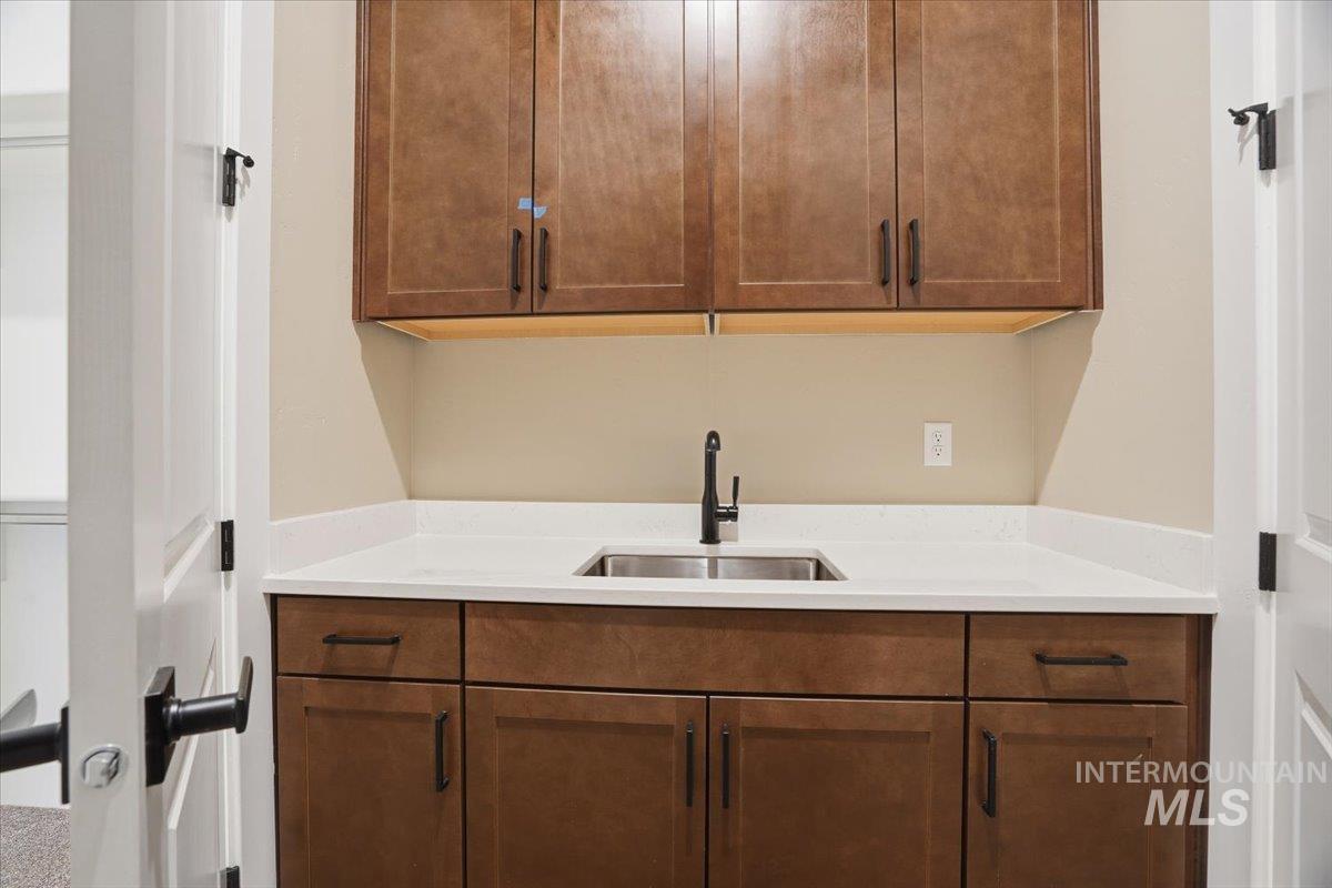 883 North Falling Water Way Eagle, ID 83616 - Photo 31 of 42