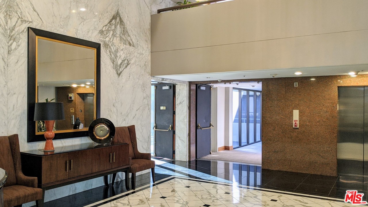 880 West 1st Street, Unit 603 Los Angeles, CA 90012 - Photo 6 of 54 a view of a balcony